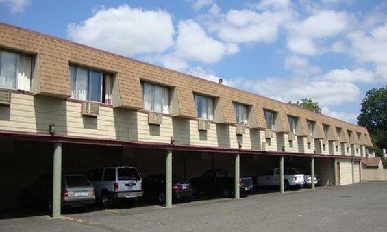 Best Value Inn By Oyo Portland Or South East Exterior photo